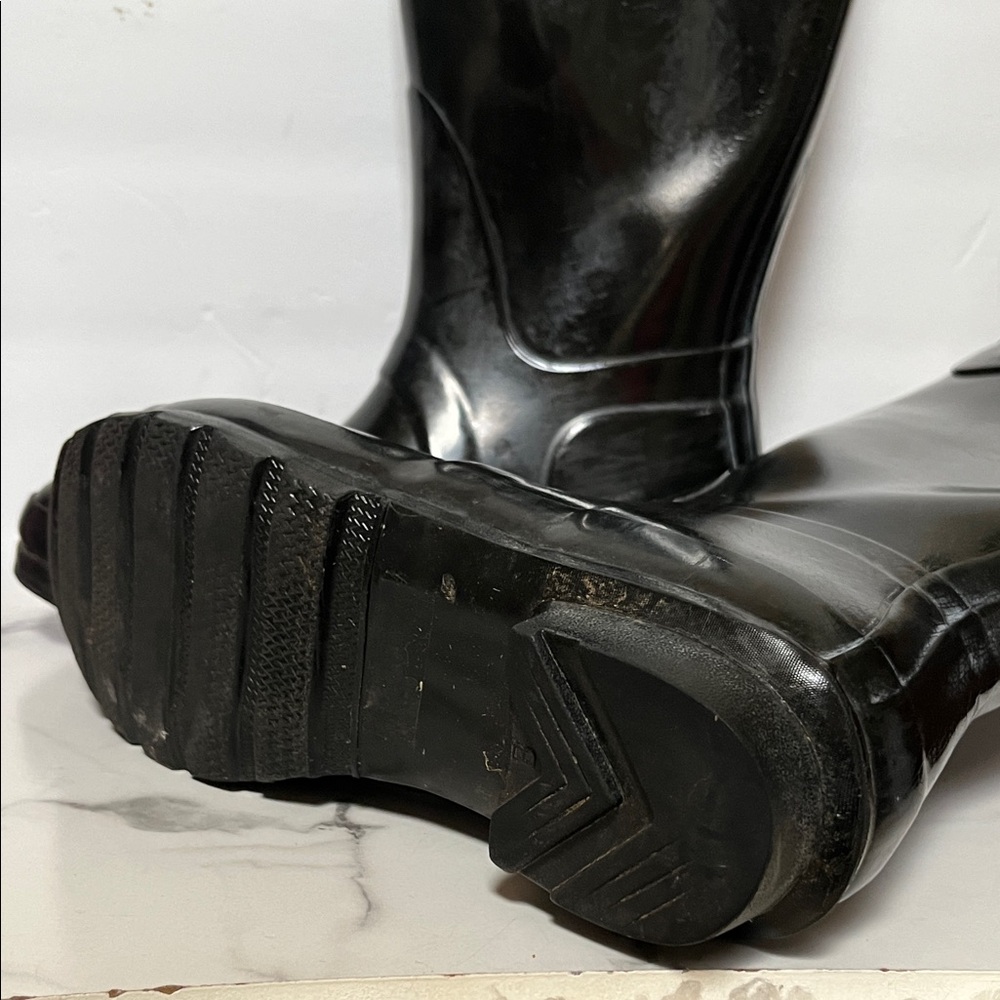Hunter Black Women's Winter & Rain Boots - Picture 7 of 13